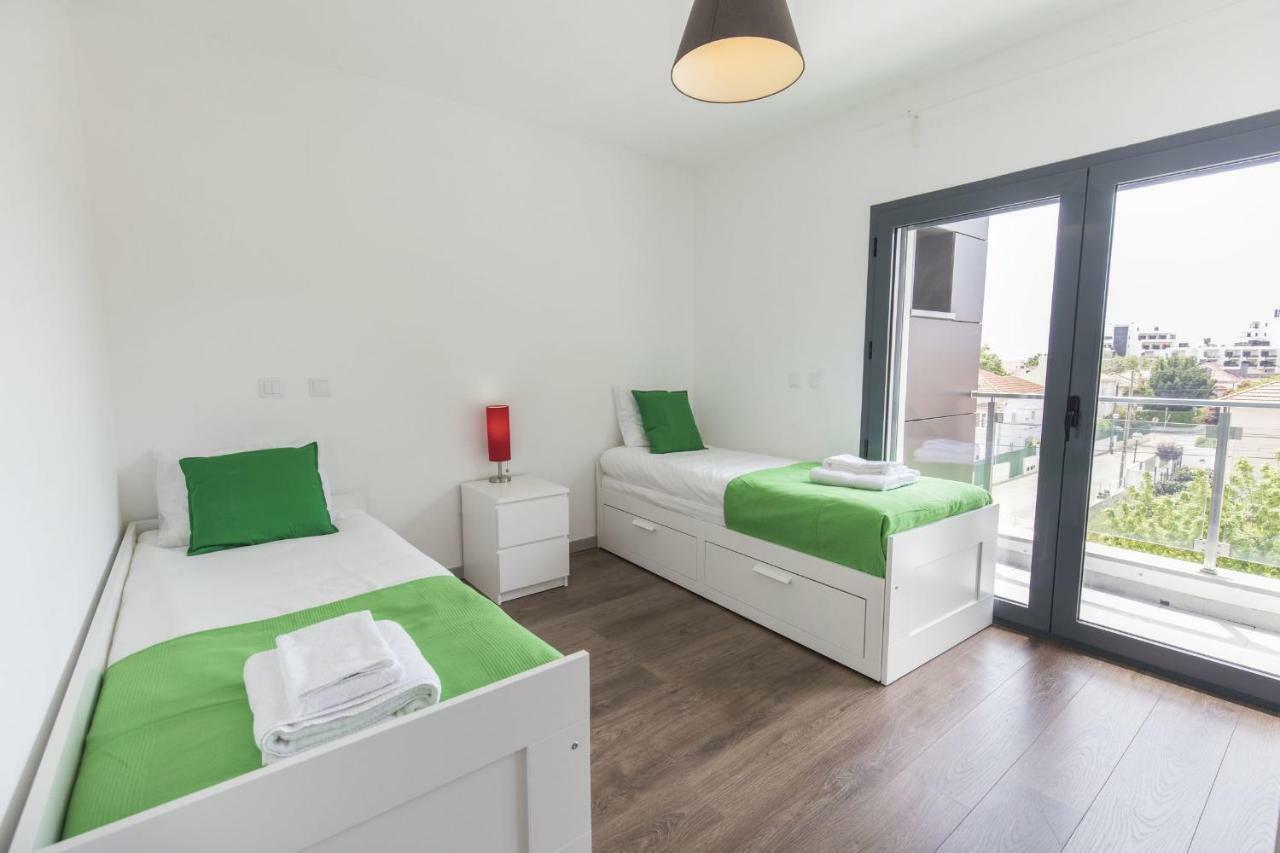 Modern Flat Apartment เอสตอริล ภายนอก รูปภาพ