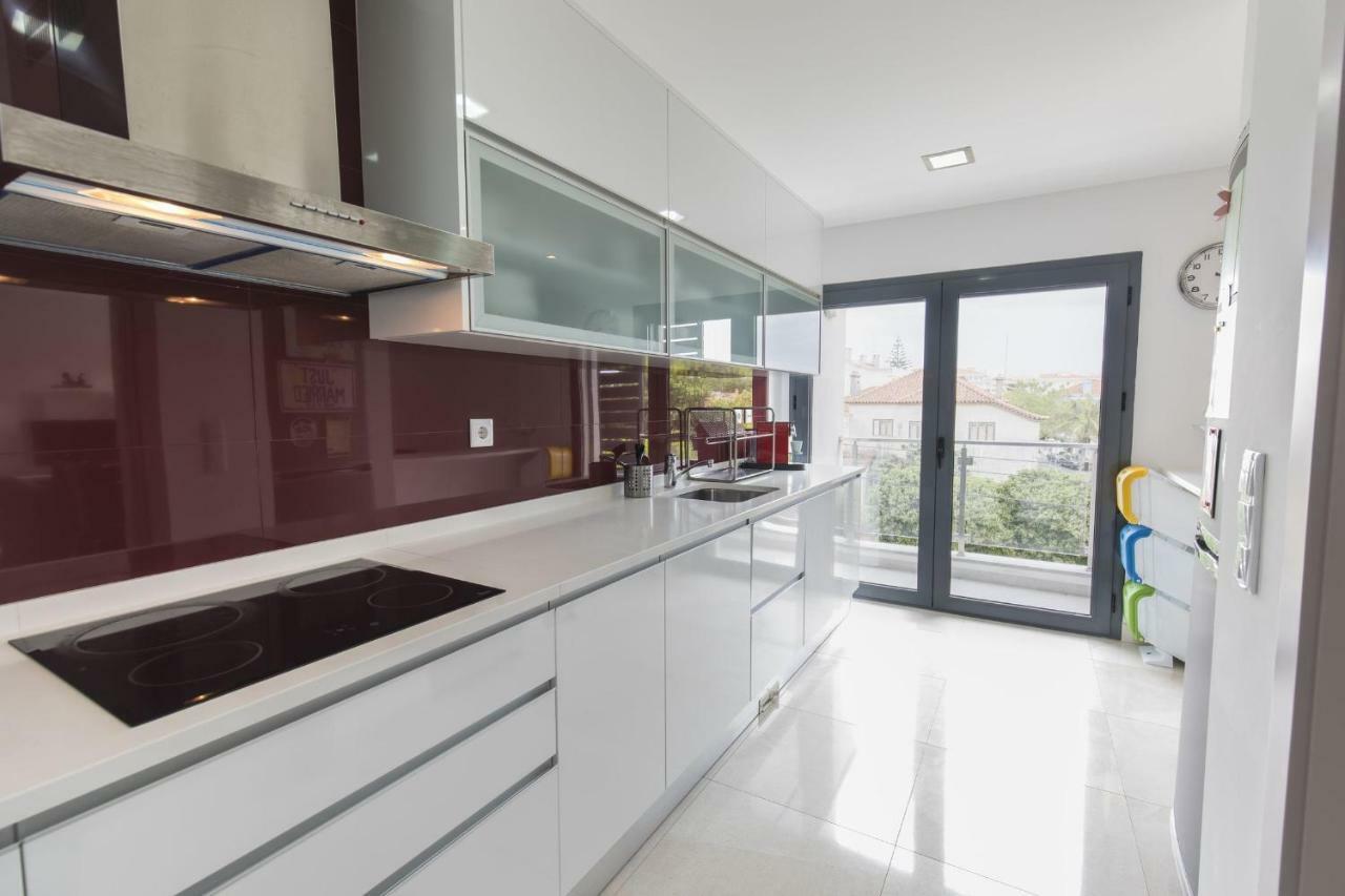 Modern Flat Apartment เอสตอริล ภายนอก รูปภาพ